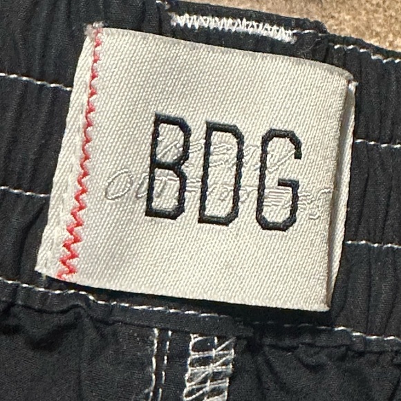 BDG Rih Baggy Cargo Pant - Picture 7 of 7